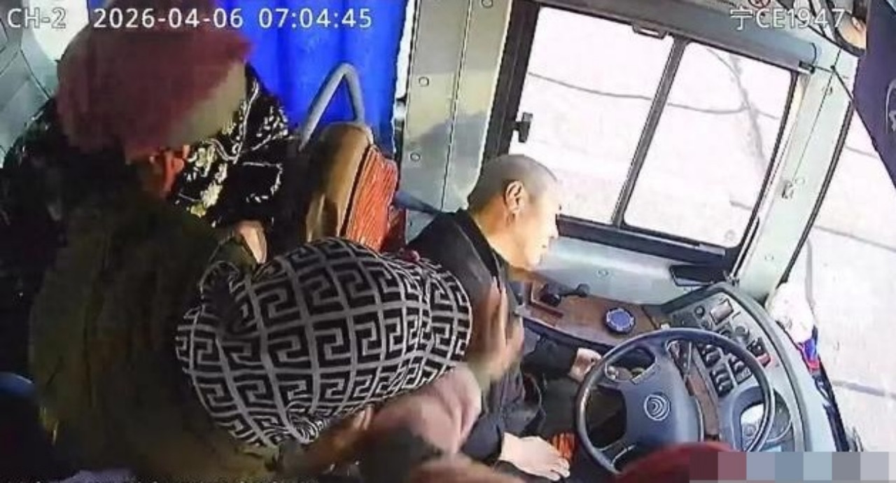 tai xe cuu nguoi anh.jpg