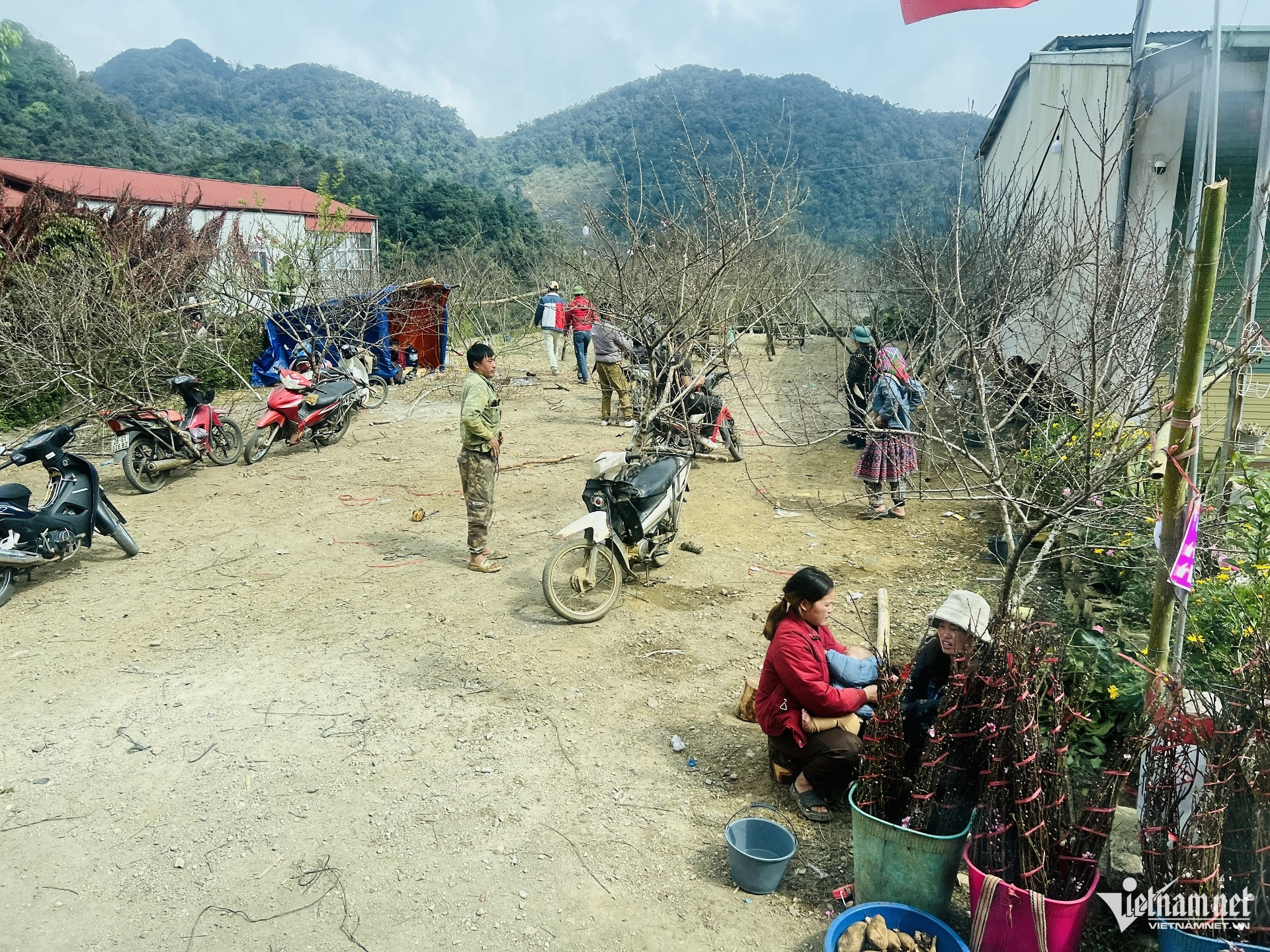 W-32   Anh bai Thu nhap binh quan cua nguoi DTTS.jpeg