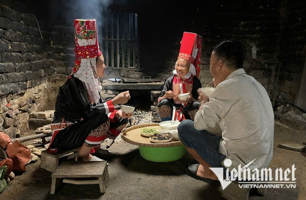 Khi Công Nghệ Vượt Núi, Băng Rừng Tới Bản Làng