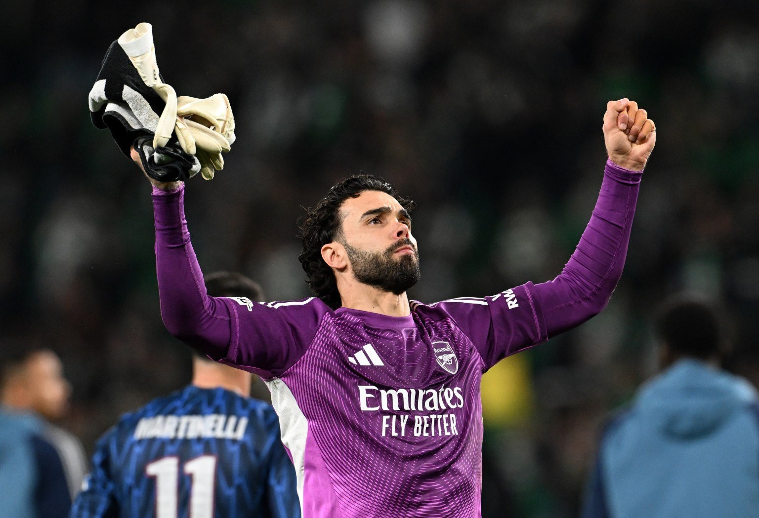 www_thesun_co_uk david raya arsenal celebrates teams 1072018126 (2).jpg