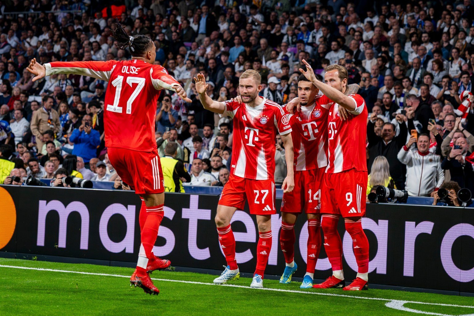 www_thesun_co_uk harry kane fc bayern munchen 1072015482_ecce2a (2).jpg