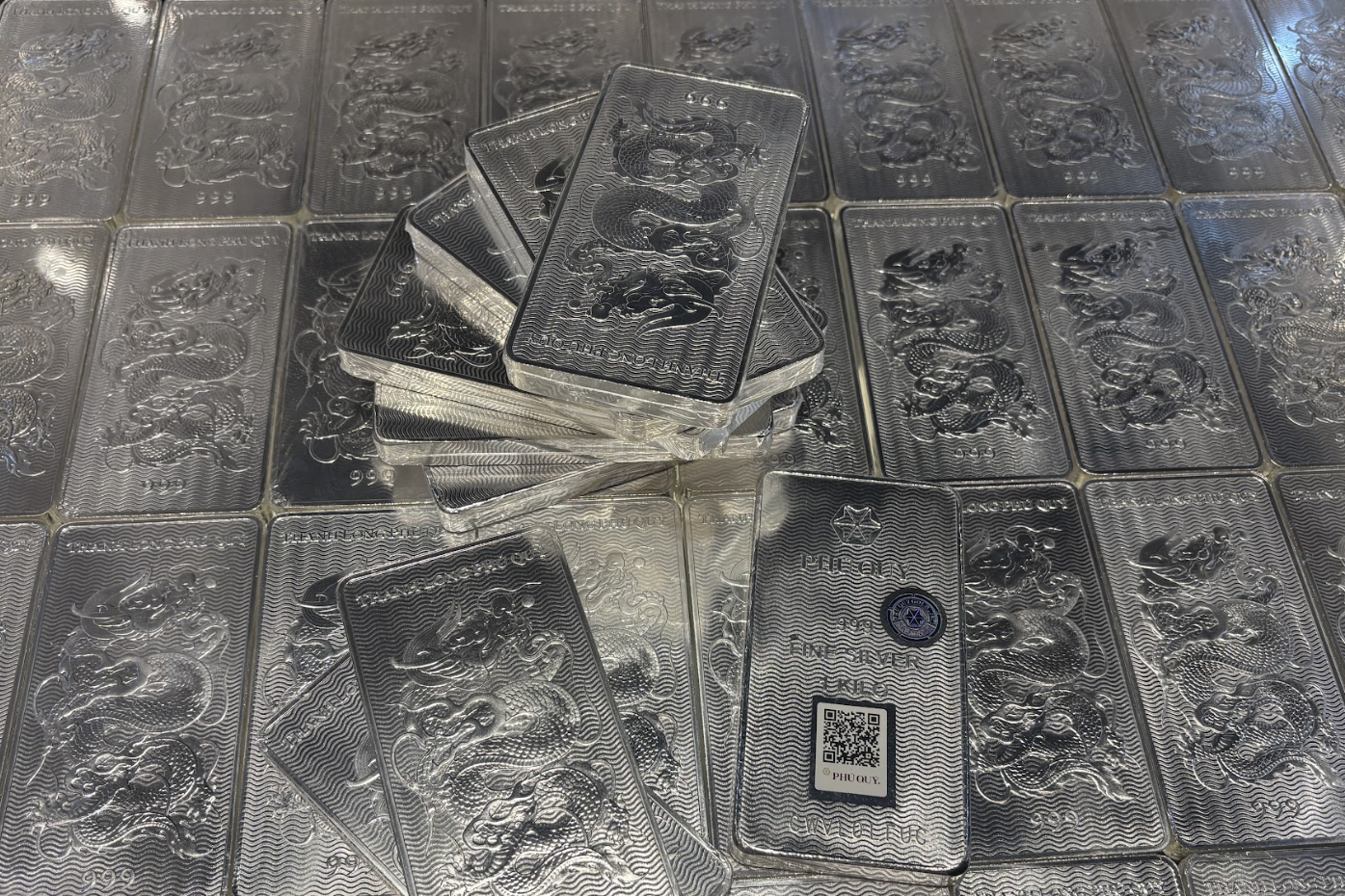 Giá bạc hôm nay 10/4/2026 tăng ‘bốc đầu’, tiến sát 80 triệu đồng/kg