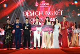 5.Tú Quyên thay (nhận giải).JPG