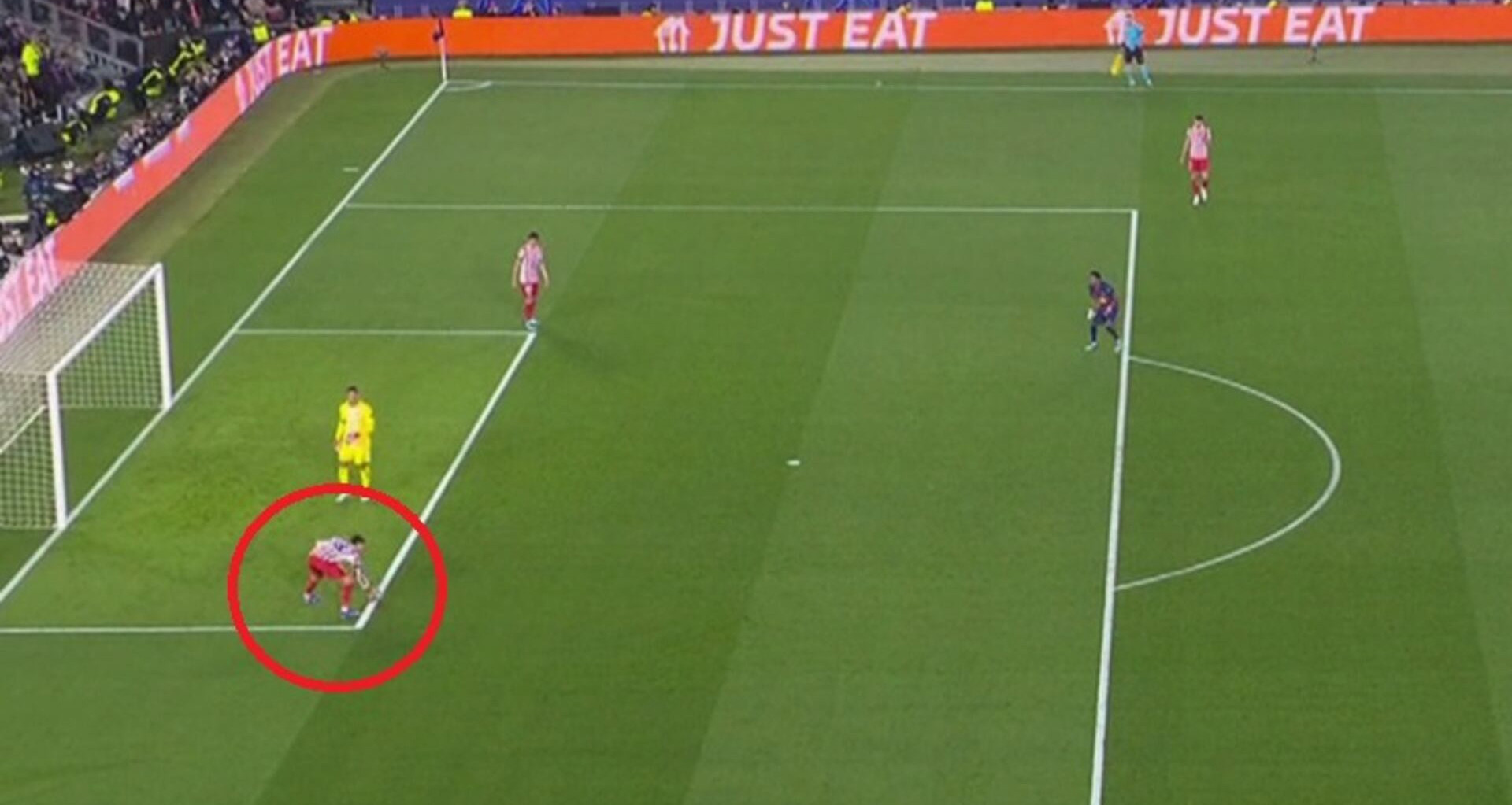 Barca thua Atletico vì bê bối khó tin của trọng tài