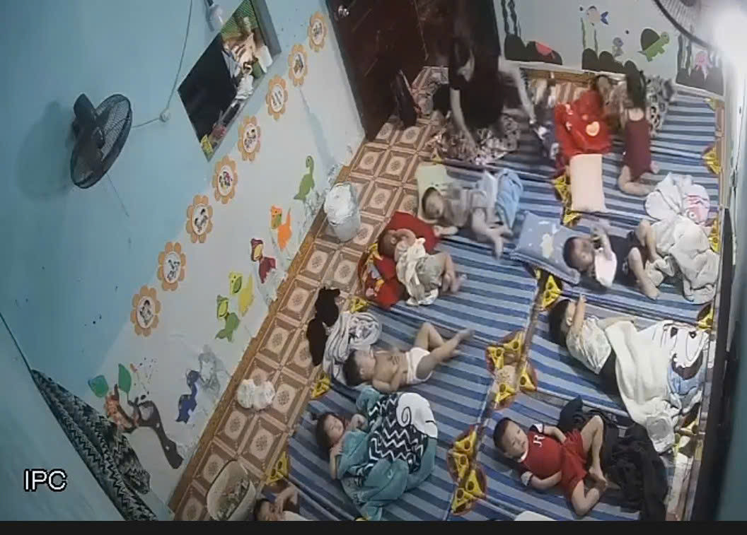 đánh học sinh hưng yên.jpg