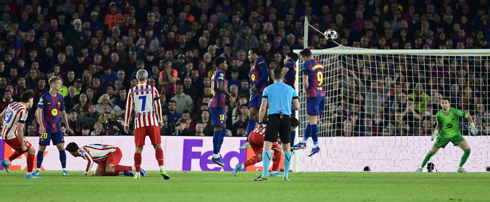 Julian Alvarez Barca Atletico.jpg