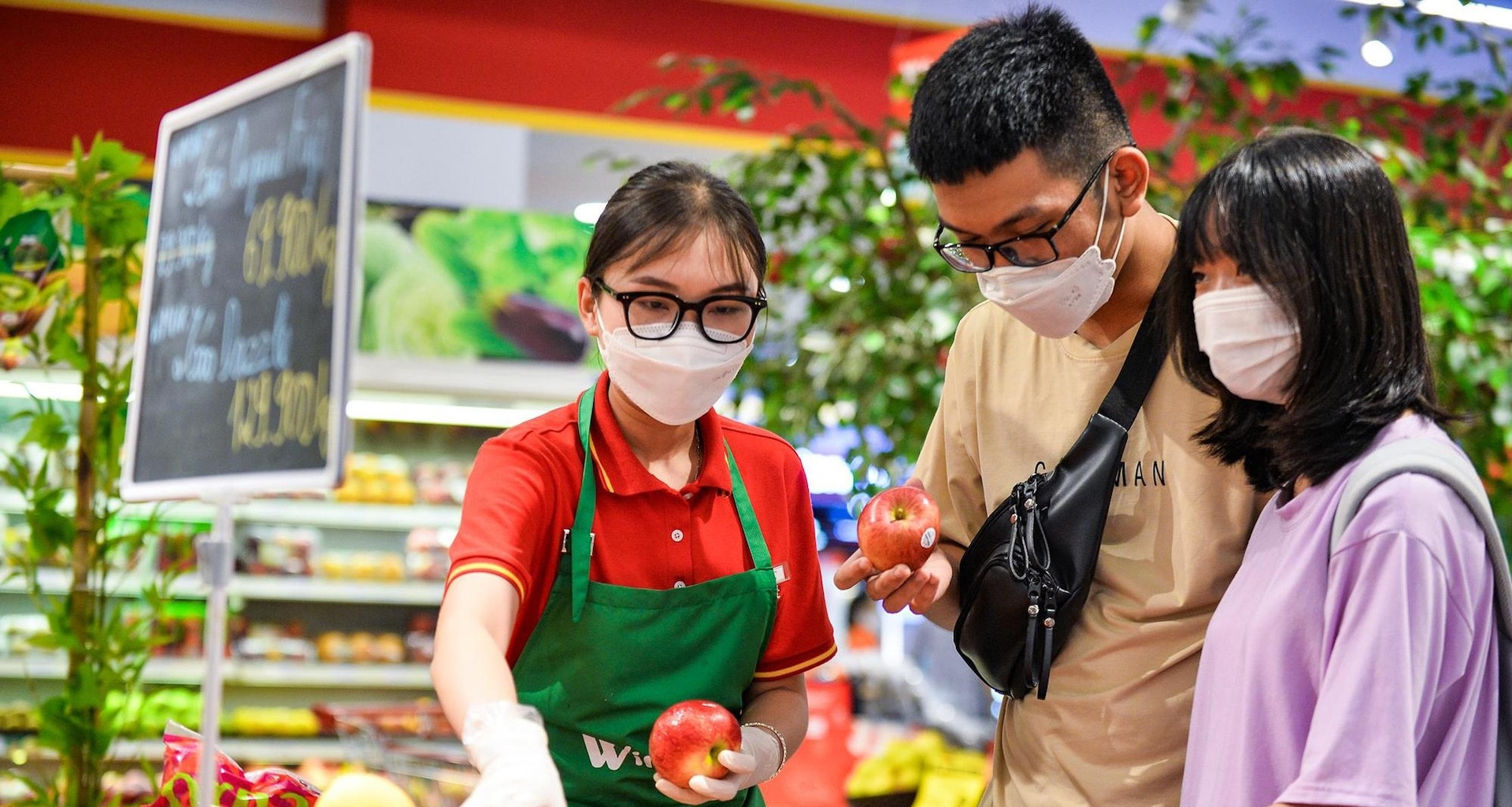 Loạt doanh nghiệp ‘từ chối’ tăng giá bất chấp chi phí lên cao