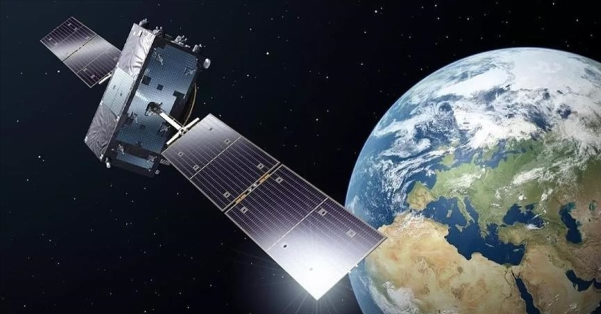 Nga ‘thắp sáng Bình Minh’ Internet toàn cầu: Phóng 16 vệ tinh Rassvet, đối thủ mới của Starlink