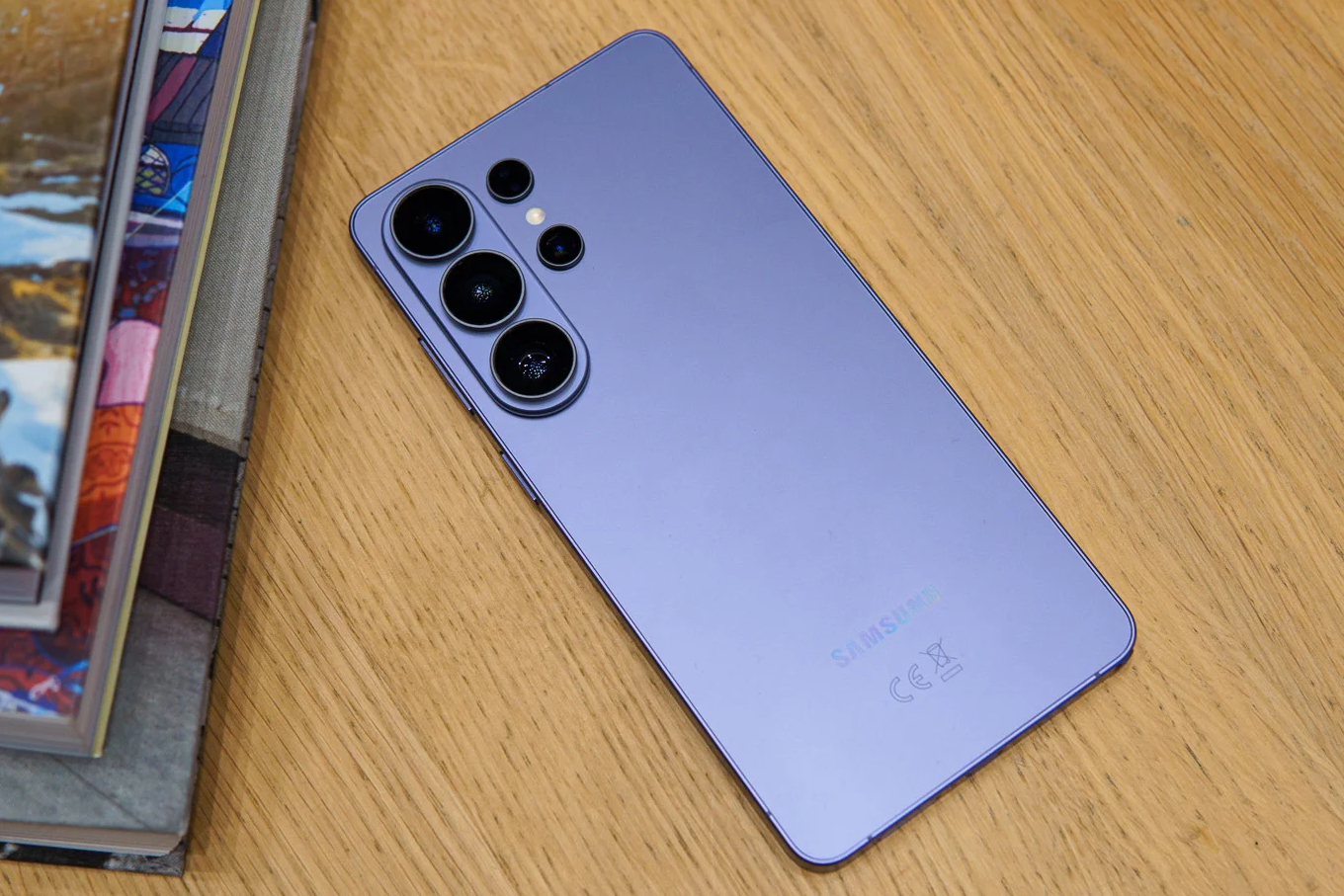 Samsung giải thích lý do ‘khai tử’ thiết kế vuông vức trên Galaxy S26 Ultra