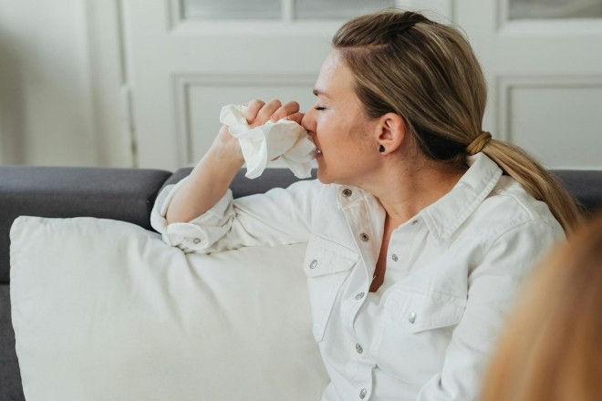 Tranh tiền phúng điếu, anh em khóc òa khi đọc mảnh giấy mẹ để lại lúc lâm chung