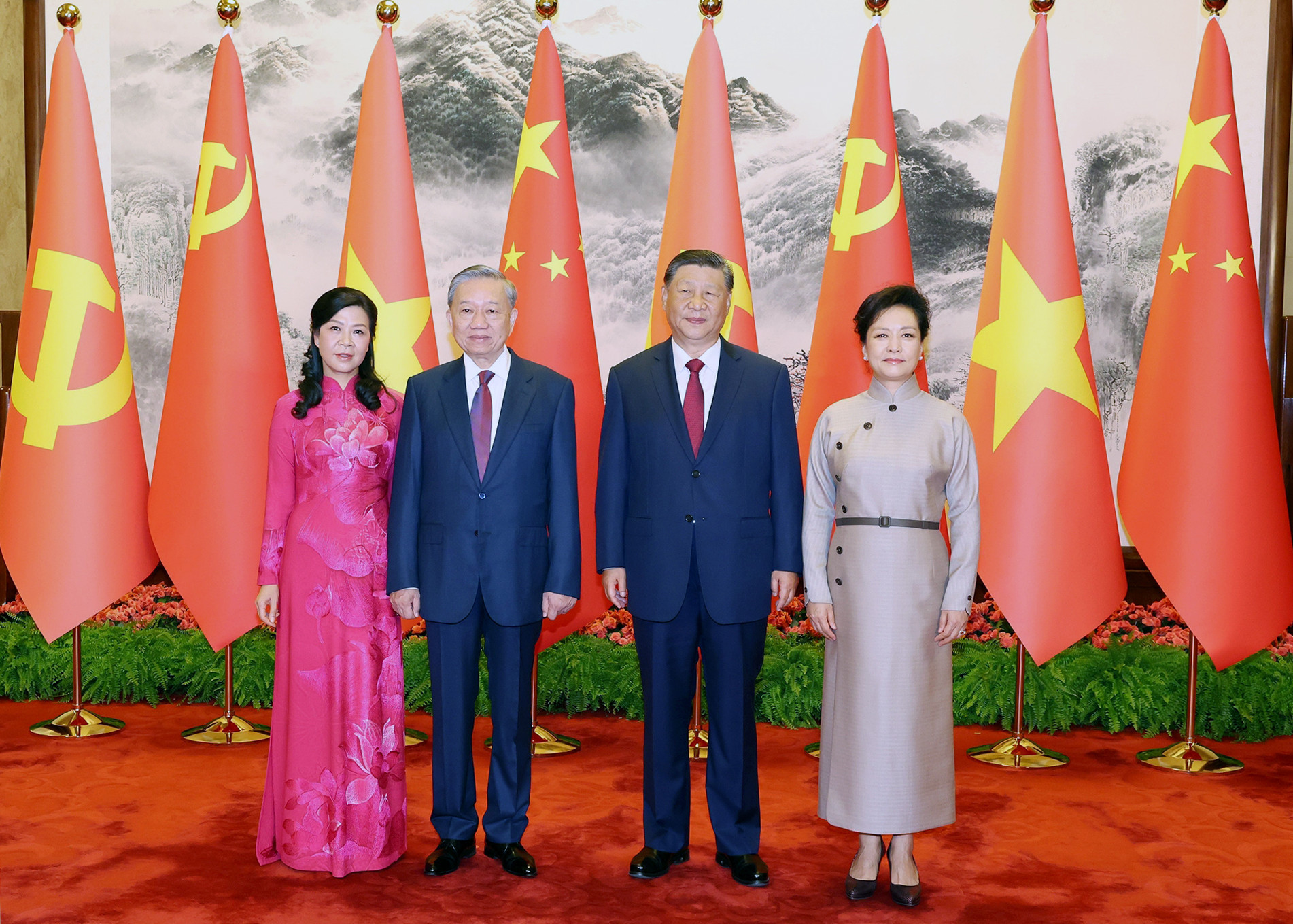 vna potal tong bi thu chu tich nuoc to lam hoi dam voi tong bi thu chu tich nuoc trung quoc tap can binh 7544987 1262 1655.jpg