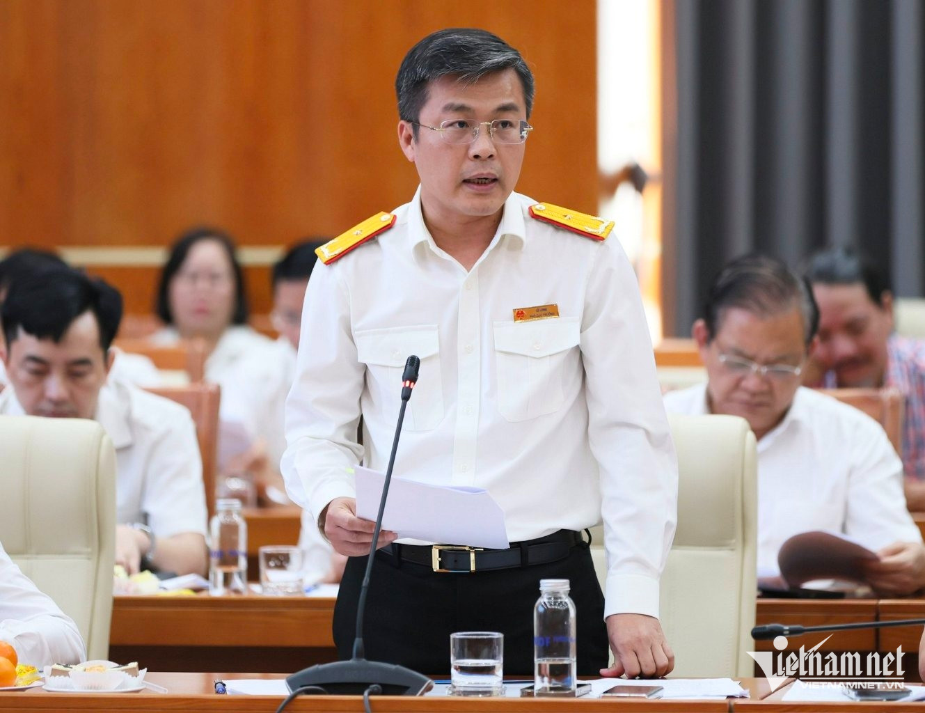 W-ong Long cuc thue.jpg