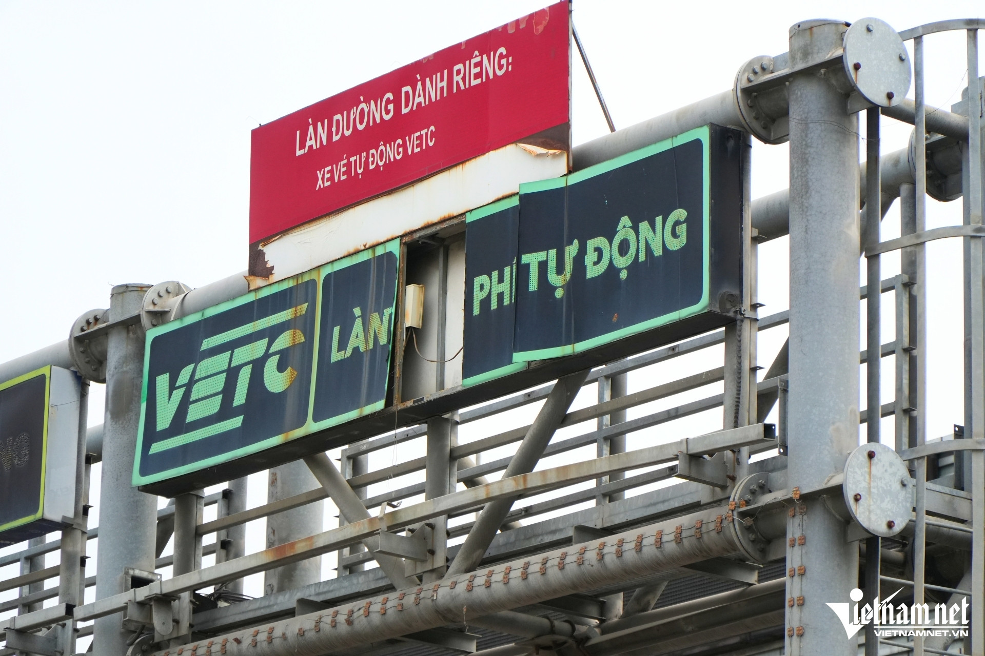 W-tram thu phi cau dong nai5.jpg