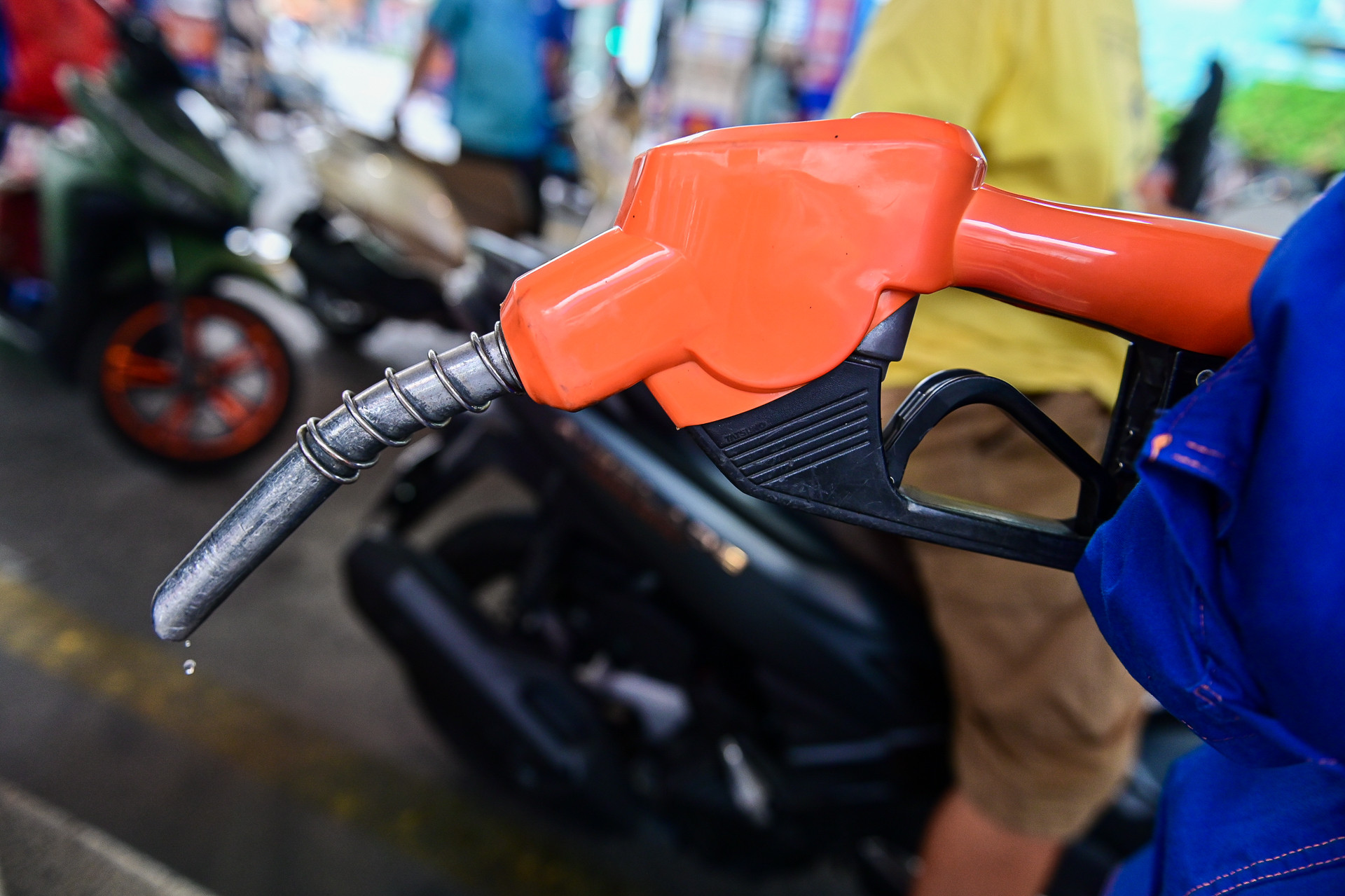 xăng dầu Nguyễn Huế 16.jpg