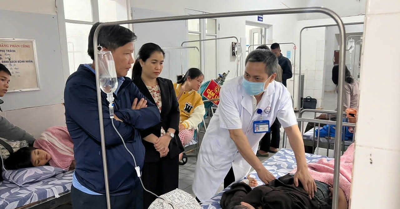 46 người ở Quảng Trị nhập viện sau khi ăn bánh mì, phần lớn là học sinh