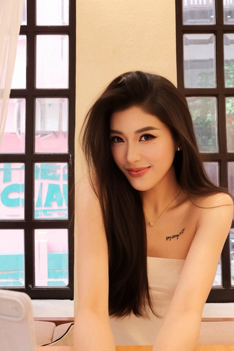 https://static-images.vnncdn.net/vps_images_publish/000001/000003/2026/5/1/dang-thu-huyen-016-1512.jpg