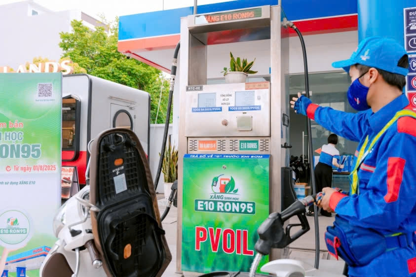  Giữa tháng 5, PVOIL bán xăng sinh học E10 trên toàn quốc 