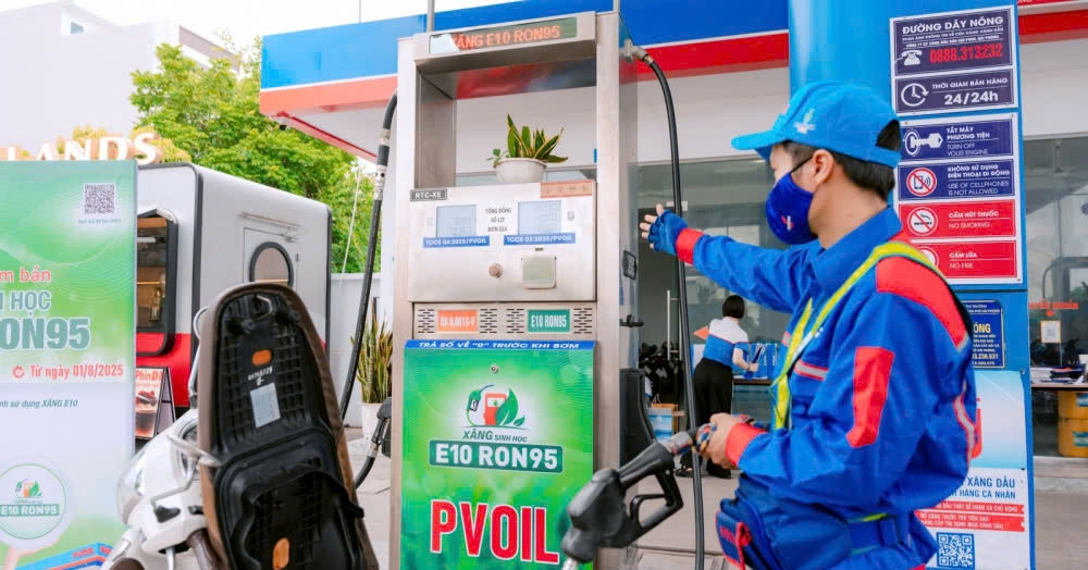 Giữa tháng 5, PVOIL bán xăng sinh học E10 trên toàn quốc