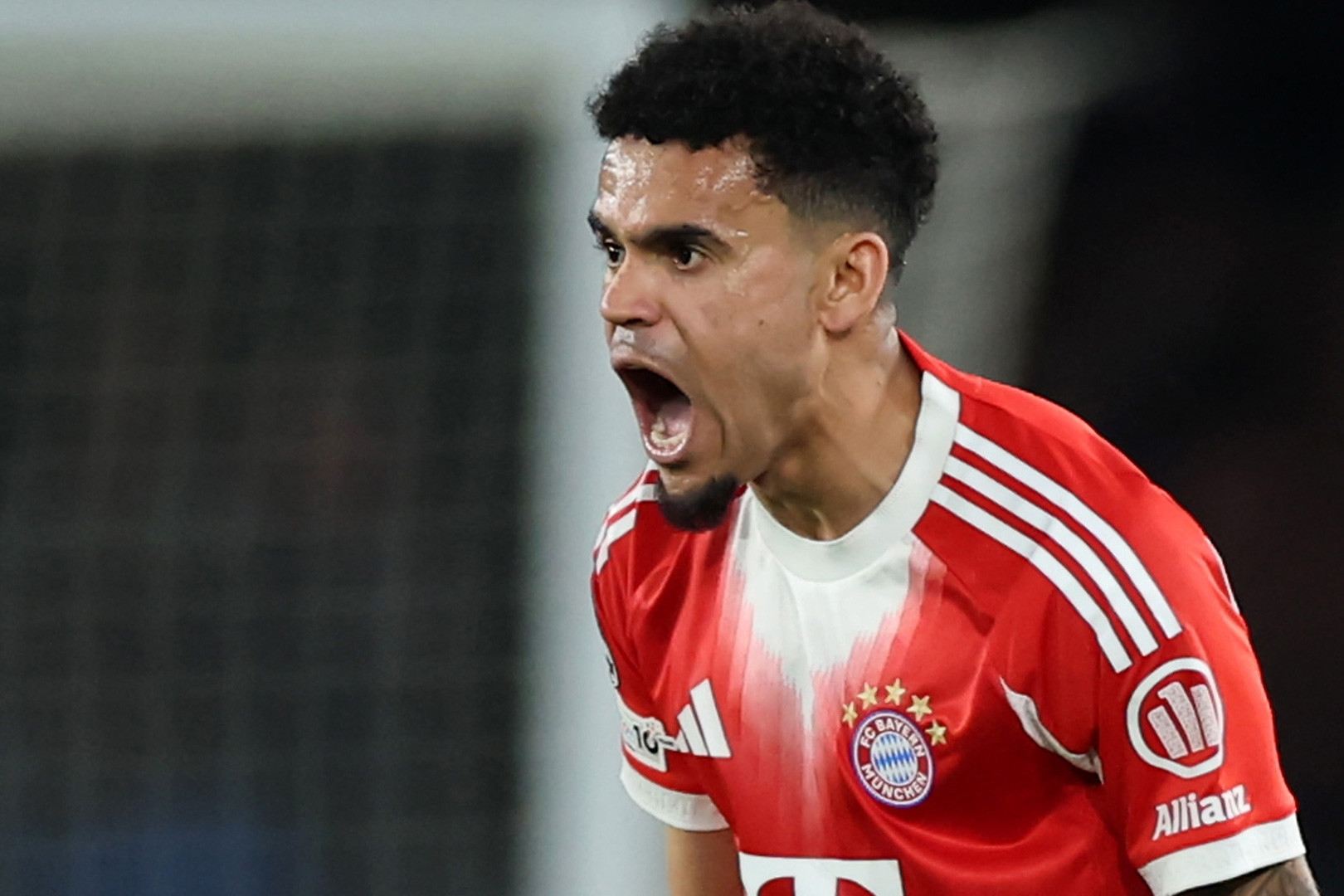 Luis Diaz: Kẻ nổi loạn giúp Bayern Munich mơ Cúp C1