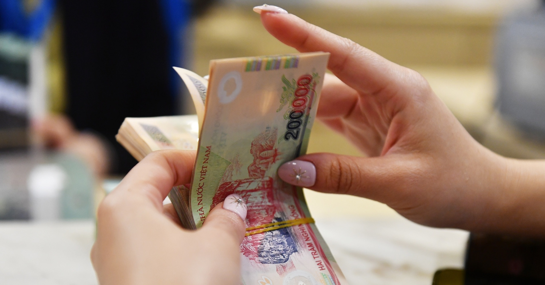 Nợ thuế từ 1 triệu đồng và 'địa chỉ ma' có thể bị tạm hoãn xuất cảnh