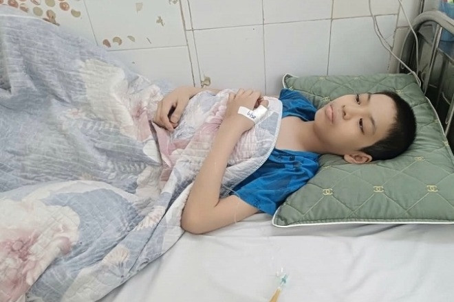 Quá đau đớn vì bệnh, cậu bé 15 tuổi ở Thanh Hoá muốn được hiến tạng cứu người