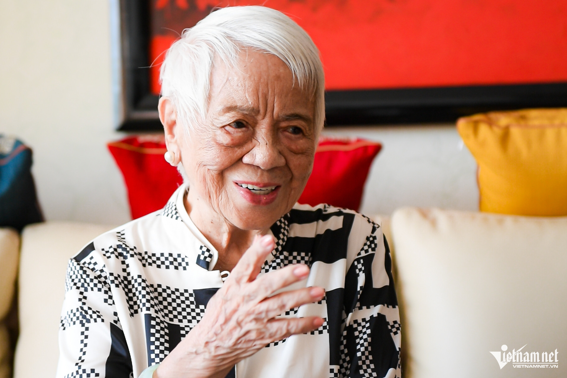 W-Bà Xuân Phượng Nguyễn Huế 9.jpg