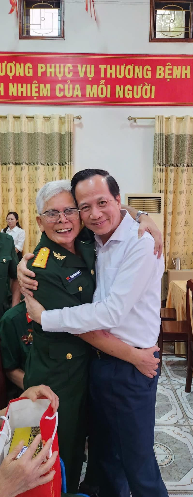 bộ trưởng Dung .jpeg