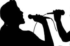 Chính quyền xã đề nghị tạm dừng karaoke, 'hát với nhau' để học sinh ôn thi