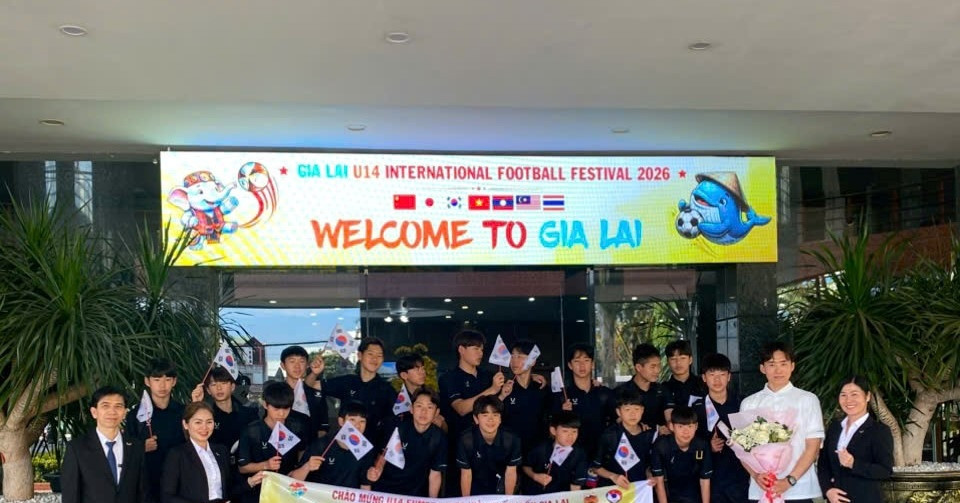 12 đội bóng U14 trong nước và quốc tế tranh tài tại Gia Lai