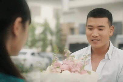 'Bước chân vào đời' tập 34: Hưng nhận làm chồng Trang, chúc mừng cô sắp làm mẹ