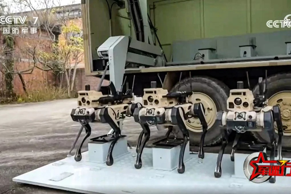 chó robot trung quốc cctv