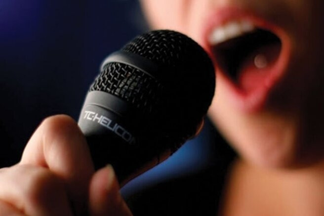 Chủ tịch xã lý giải đề nghị tạm dừng karaoke, 'hát với nhau' để học sinh ôn thi