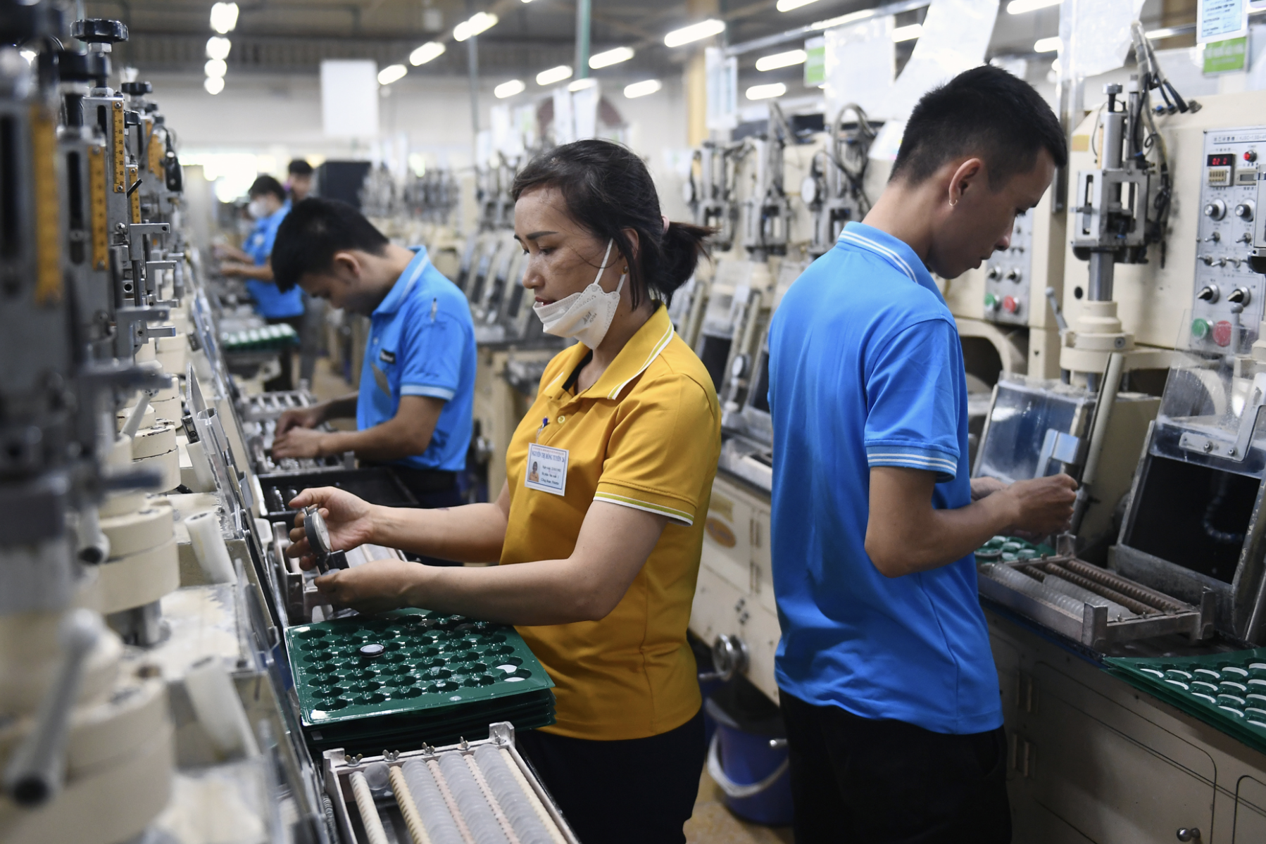 Cuộc đua xuất khẩu: Bắc Ninh vững top 1, Phú Thọ bất ngờ vượt Hải Phòng
