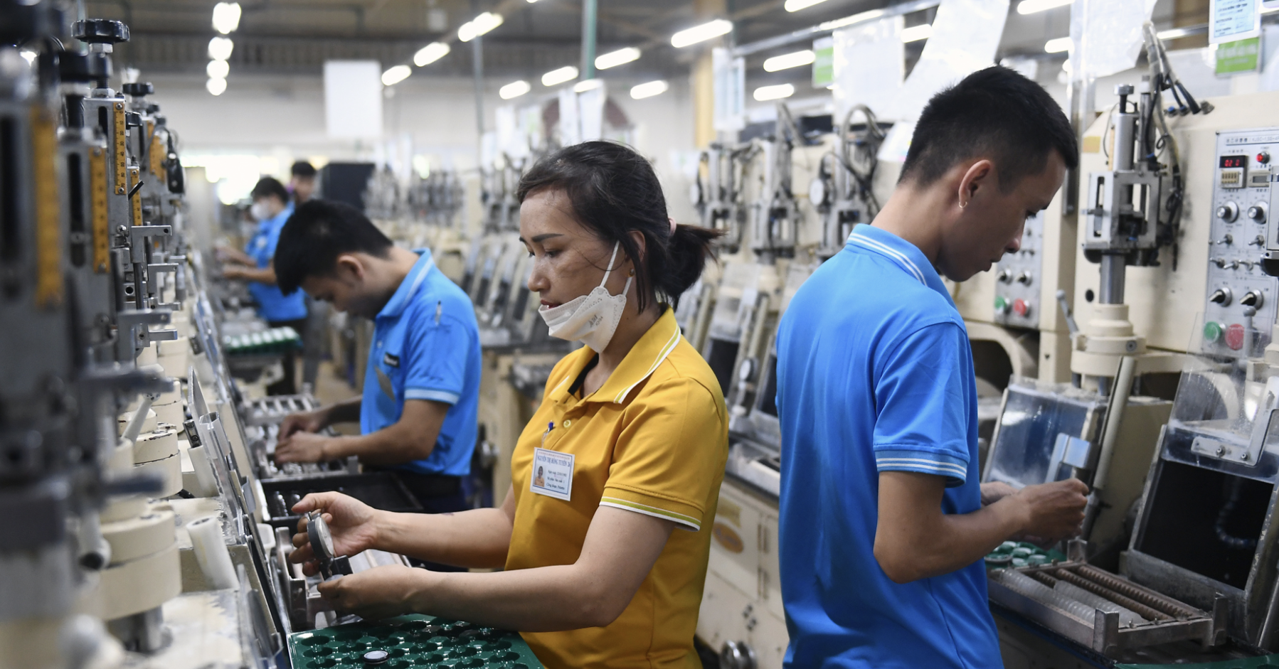 Cuộc đua xuất khẩu: Bắc Ninh vững top 1, Phú Thọ bất ngờ vượt Hải Phòng