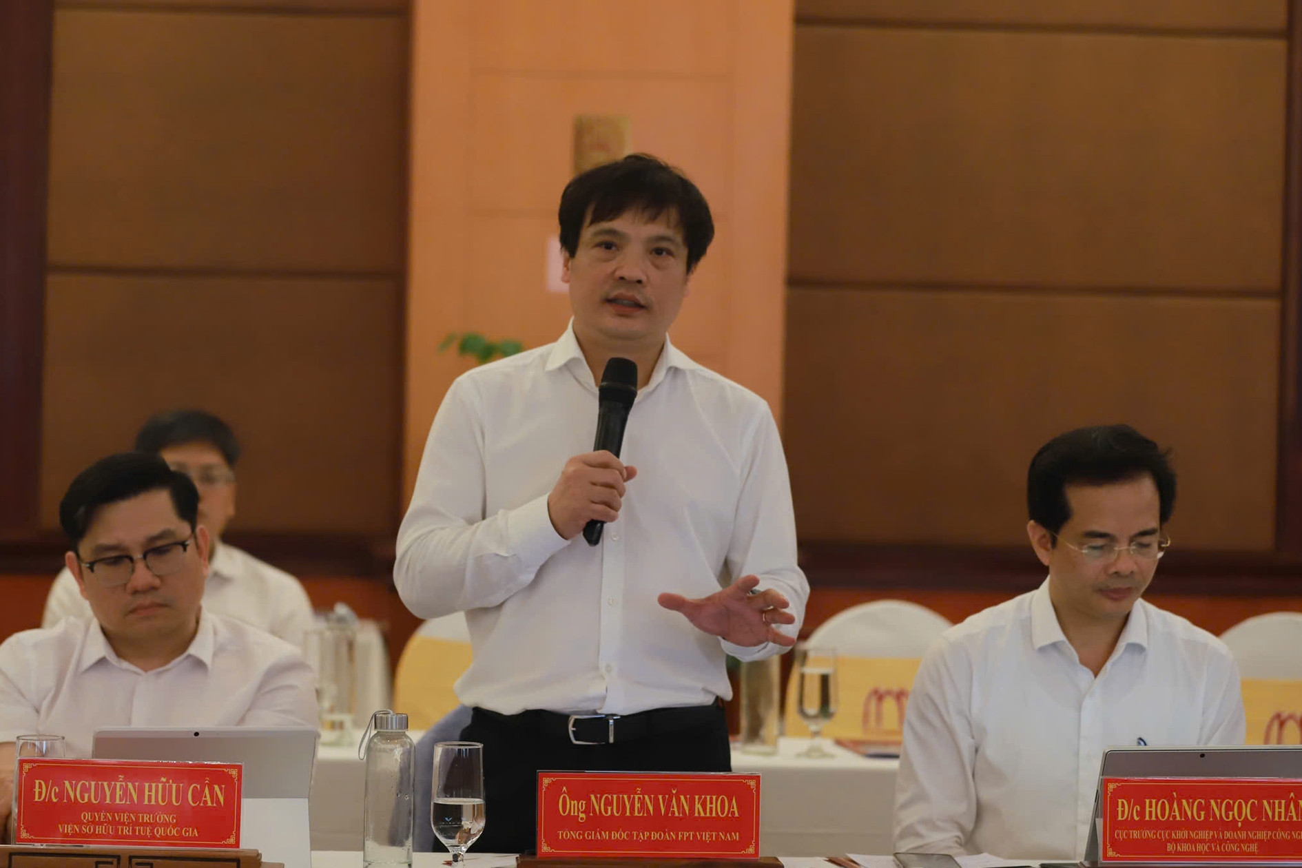 CEO FPT đề xuất mô hình 'Kinh tế dữ liệu' thúc đẩy tăng trưởng 8-10% cho Huế