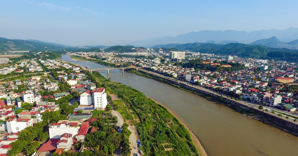 Chồng mất vì ung thư, con dâu bị bố mẹ chồng đuổi khỏi căn nhà tự tay xây dựng
