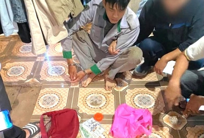 Thanh niên đục két sắt trộm hơn nửa tỷ, từng 'cuỗm' tiền mừng cưới của hàng xóm