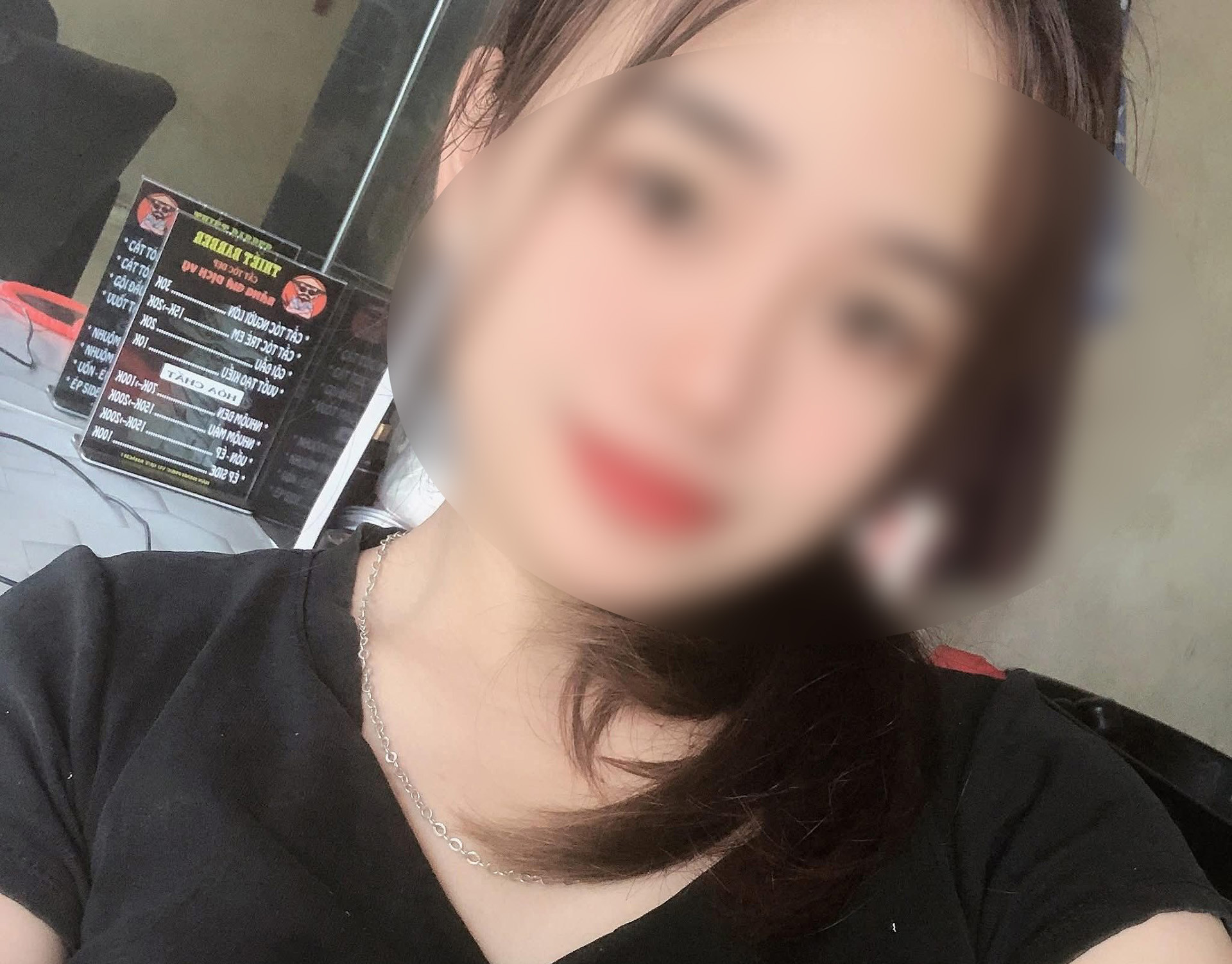 Tong thi hoai.jpg