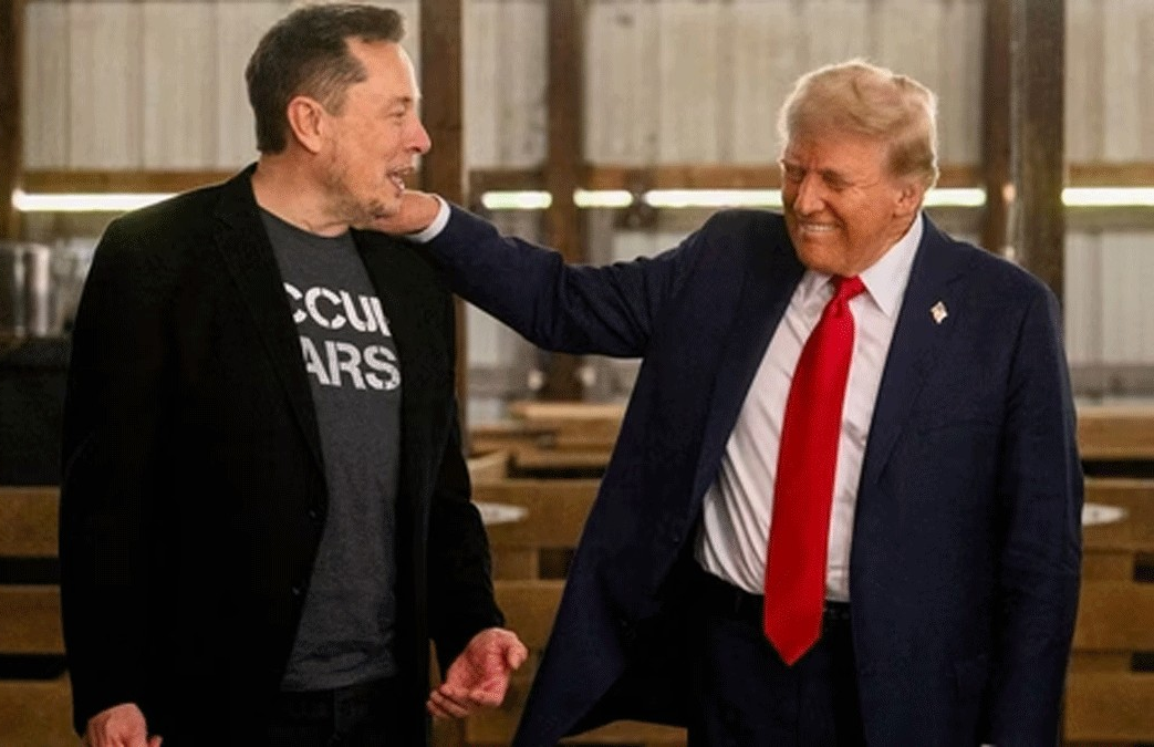 Tỷ phú giầu nhất thế giới tháp tùng Tổng thống Trump sang Trung Quốc