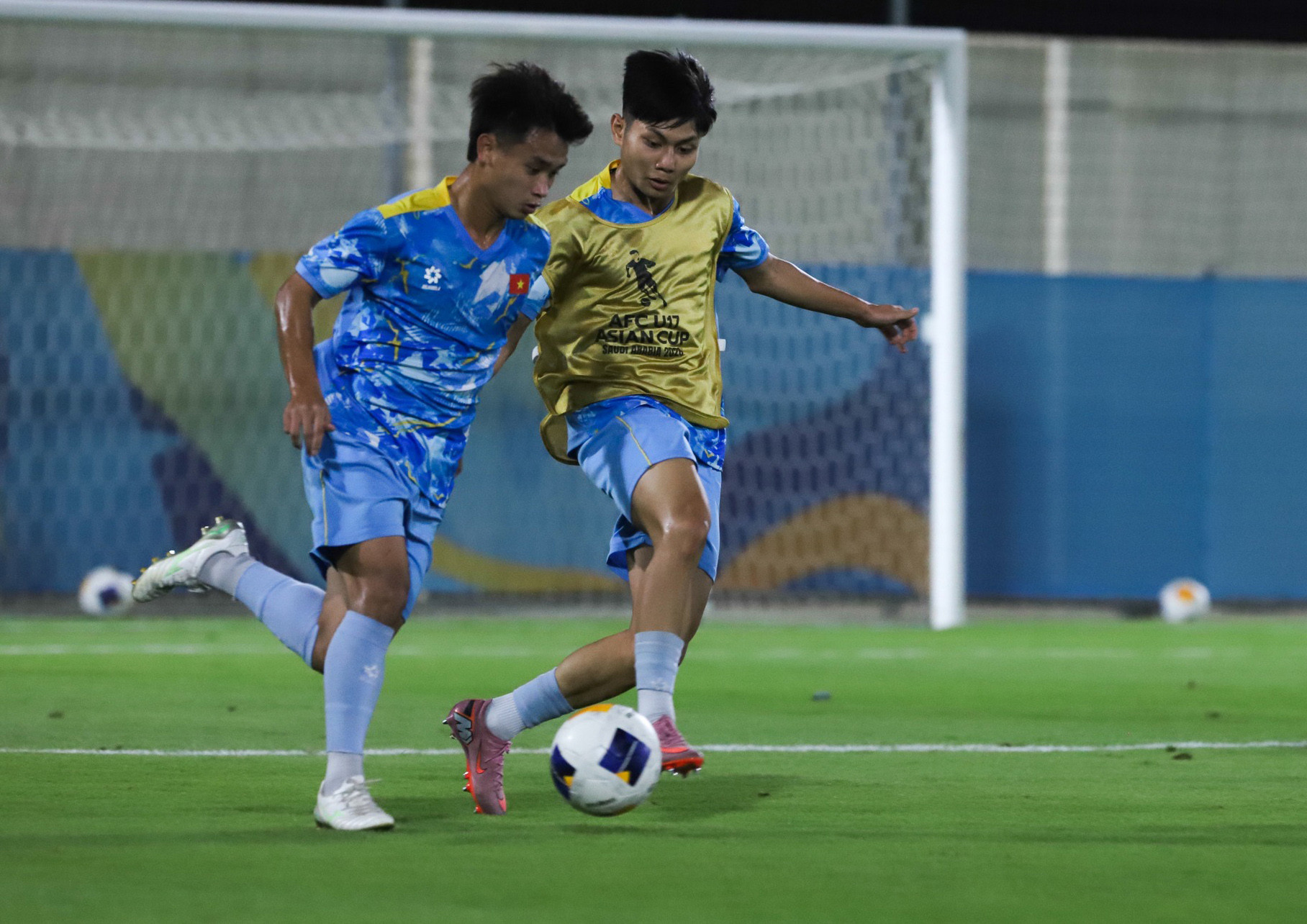 u17 viet nam 5.jpg