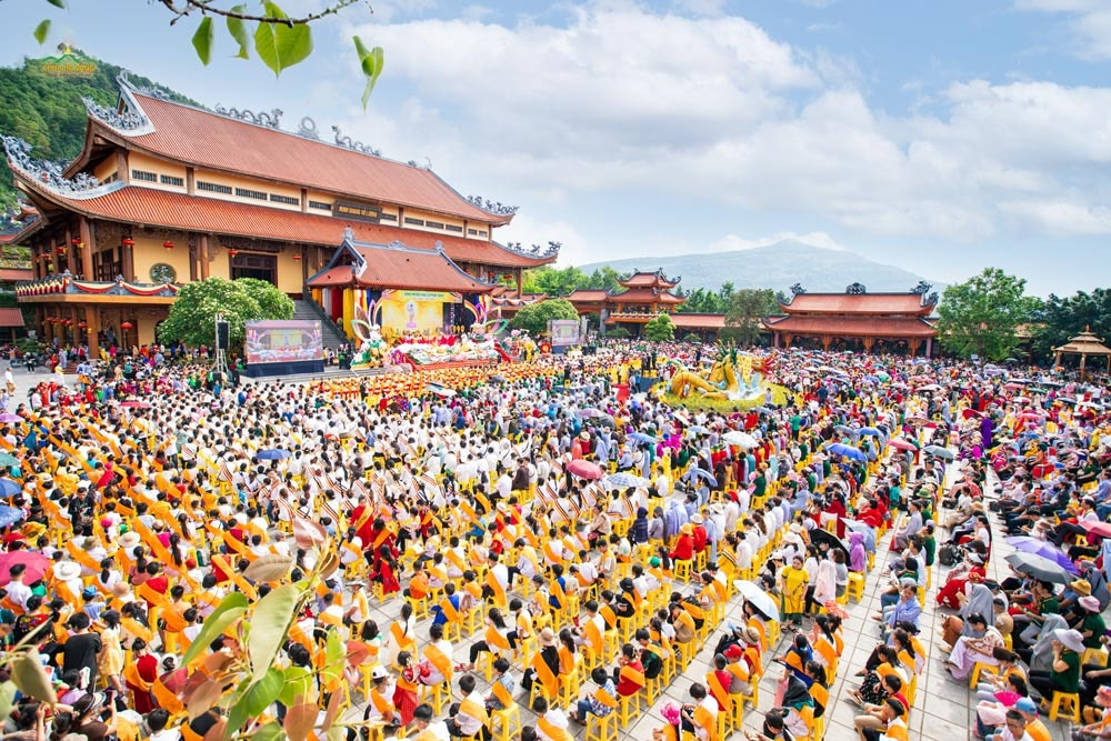 Việt Hà ảnh 4.jpg