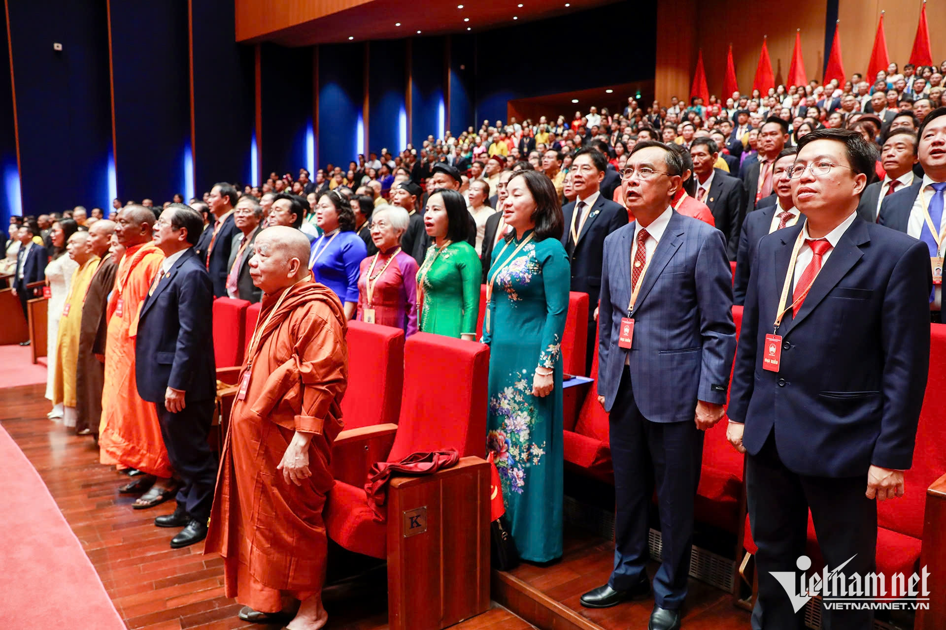 W-đại hội 11.jpg