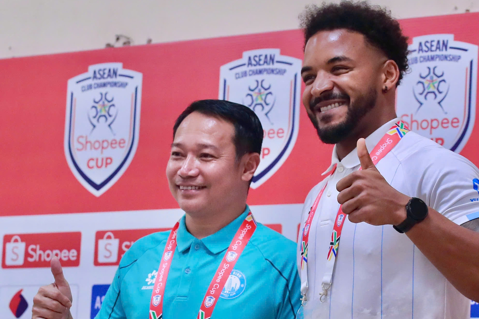 Xuân Son tuyên bố 'cứng' trước trận Nam Định tái đấu Selangor