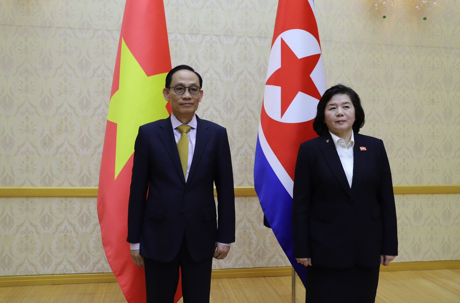 Hội đàm với BTNG Triều Tiên.jpg