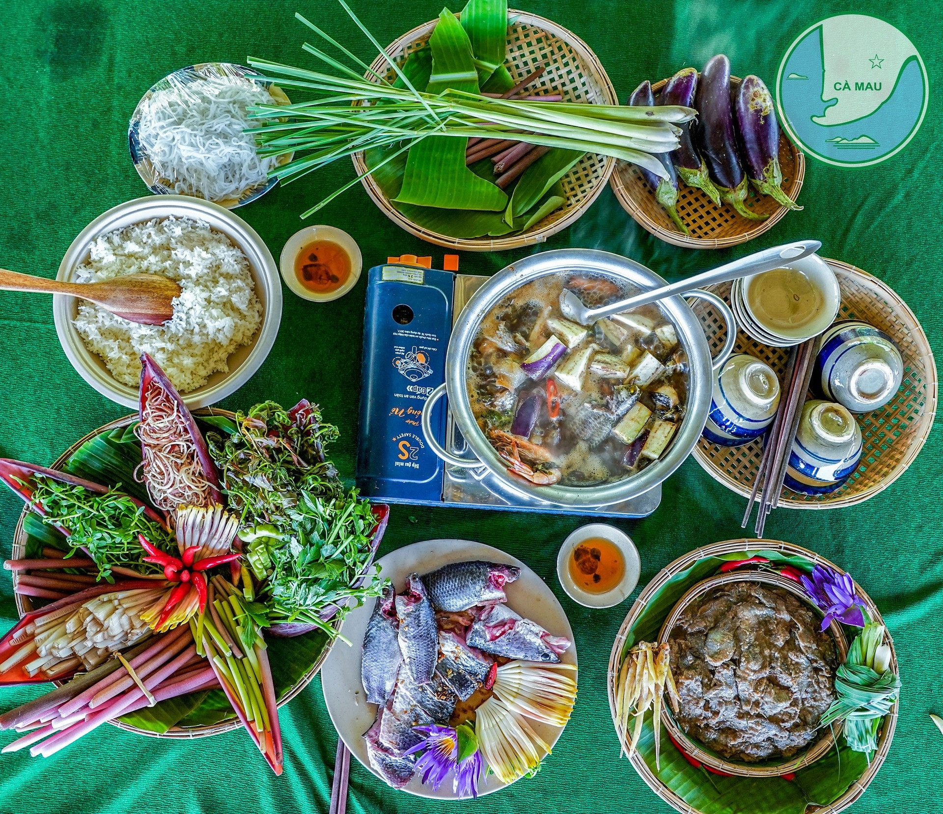 lẩu mắm   page Cà Mau 0.jpg