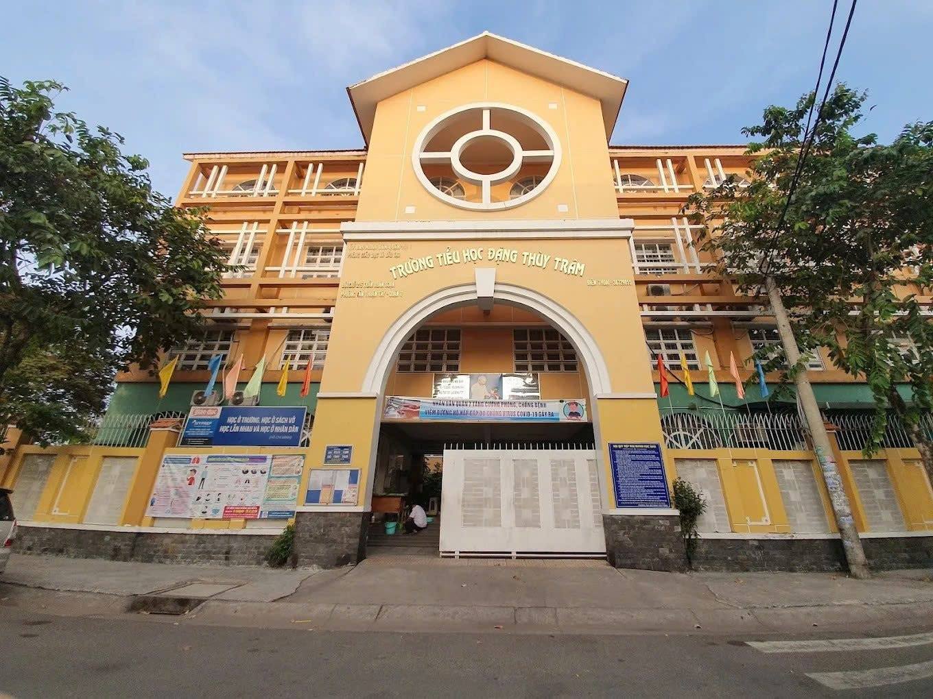 ngộ độc Trường tiểu học