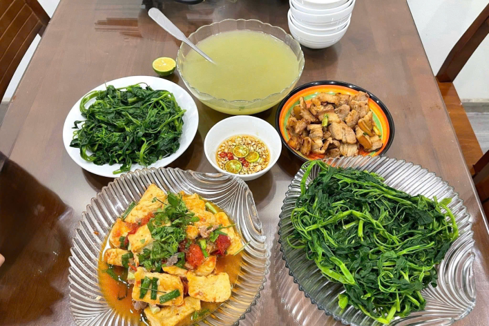 Nguyên tắc ăn rau trước, cơm sau cho người có mỡ máu cao