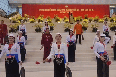 Tiếng chim, tiếng núi rừng ngân vang tại Đại hội Mặt trận Tổ quốc Việt Nam