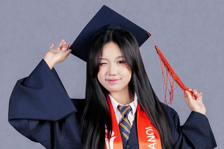 Vũ công mang 2 dòng máu Việt - Trung trúng tuyển loạt đại học Mỹ