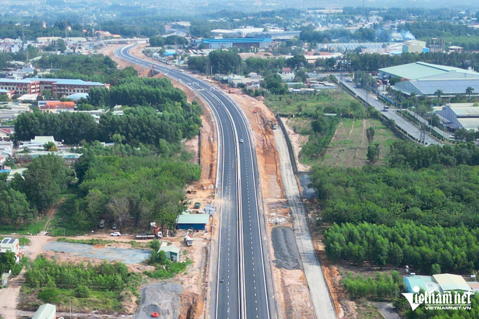 W-cao toc bien hoa vung tau 14.jpg